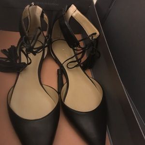 Ann Taylor Tassel Flats